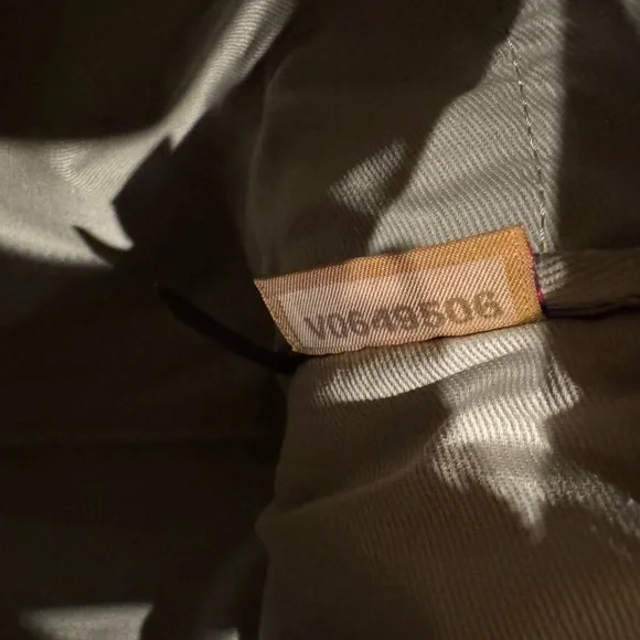 Dooney & Bourke Penn State Nittany Lions Navy Crossbody Bag with Dust Bag NEW - Picture 6 of 15